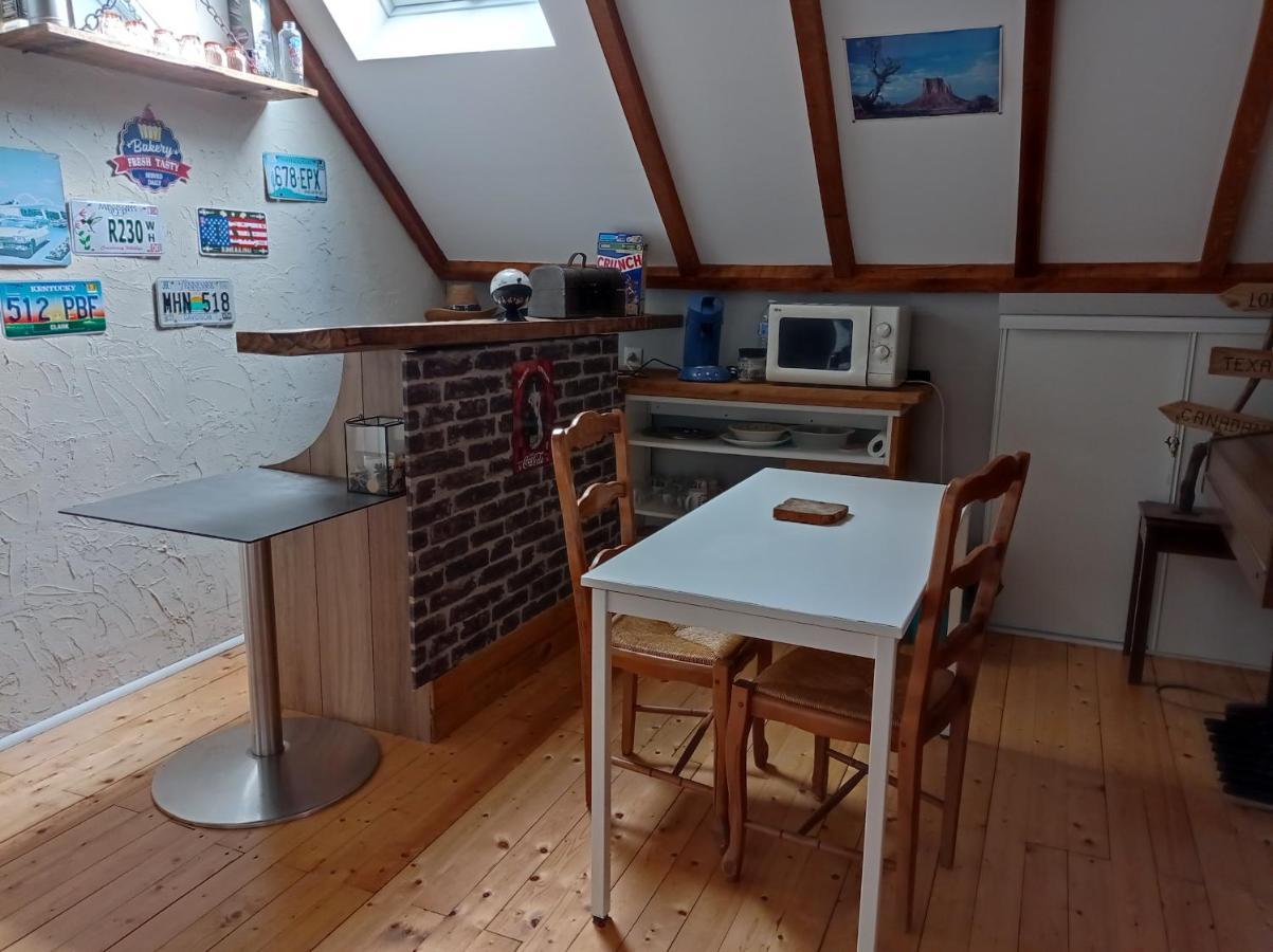 Chambre Campagnarde Du Gres Rouge De Beauval Eksteriør bilde